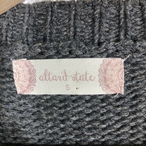 Altar’d State Faux Fur Vest - Picture 4 of 8